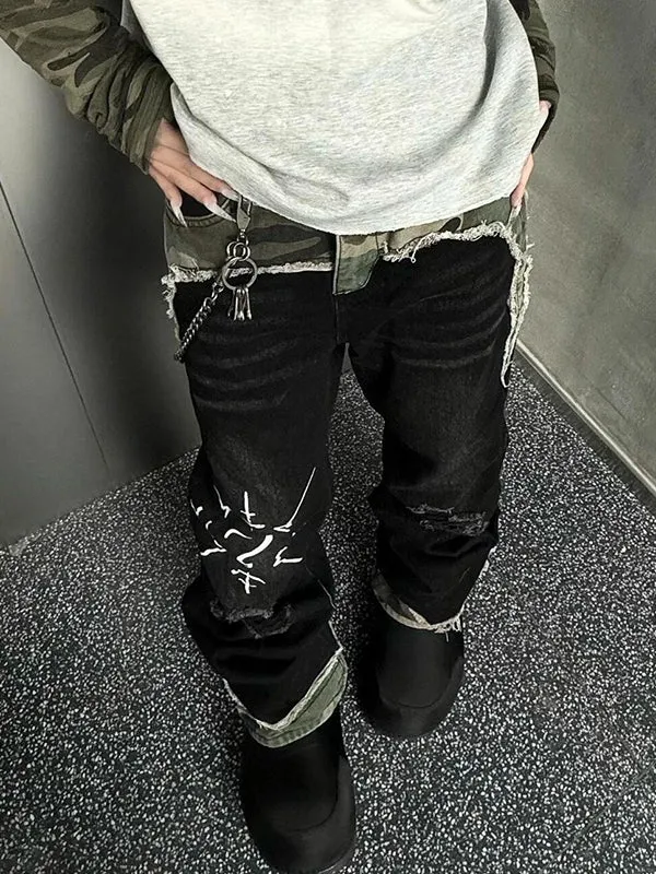 Schwarze Vintage Camouflage Patchwork Schlagjeans