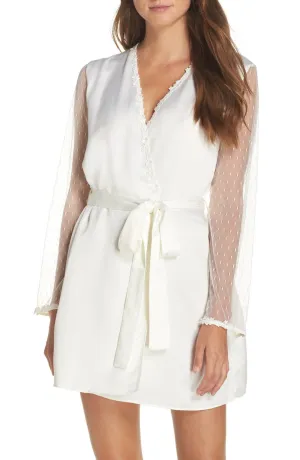 Showstopper Robe In Ivory - Flora Nikrooz