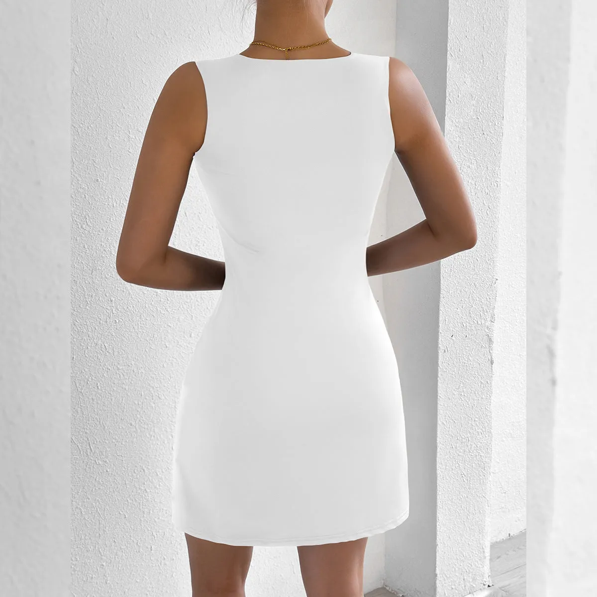 Sleek Square Neck Strap Dress with Slim Fit for a Sexy, Chic Look