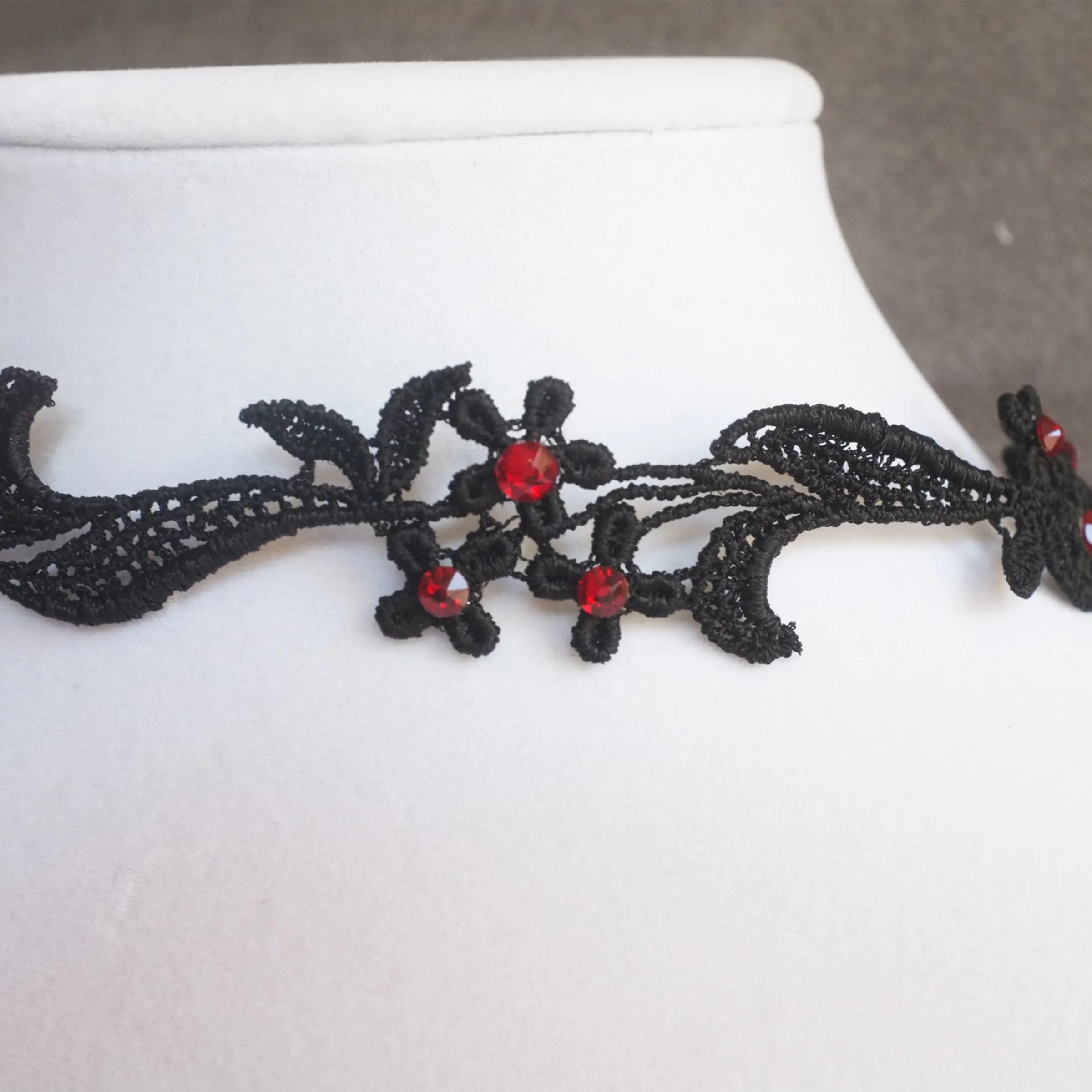 Sophia Black and Red Sparkly Floral Choker