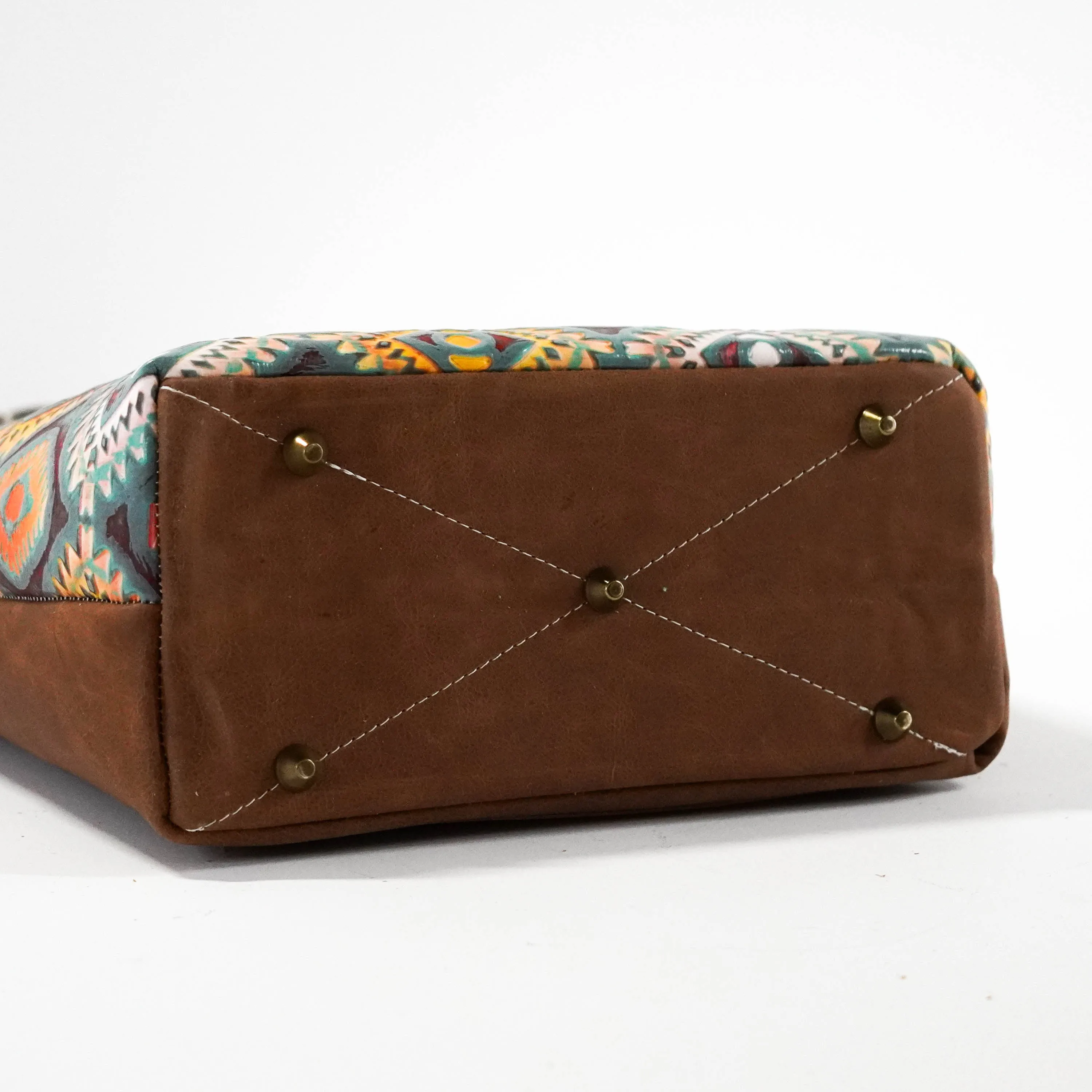 Taylor - No Hide w/ Rainbow Aztec