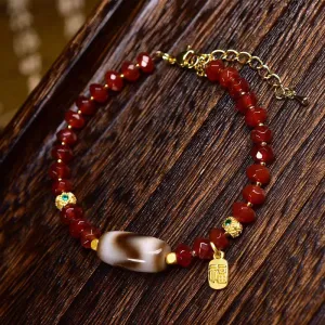 Tibetan Three-Eyed Dzi Agate Bracelet