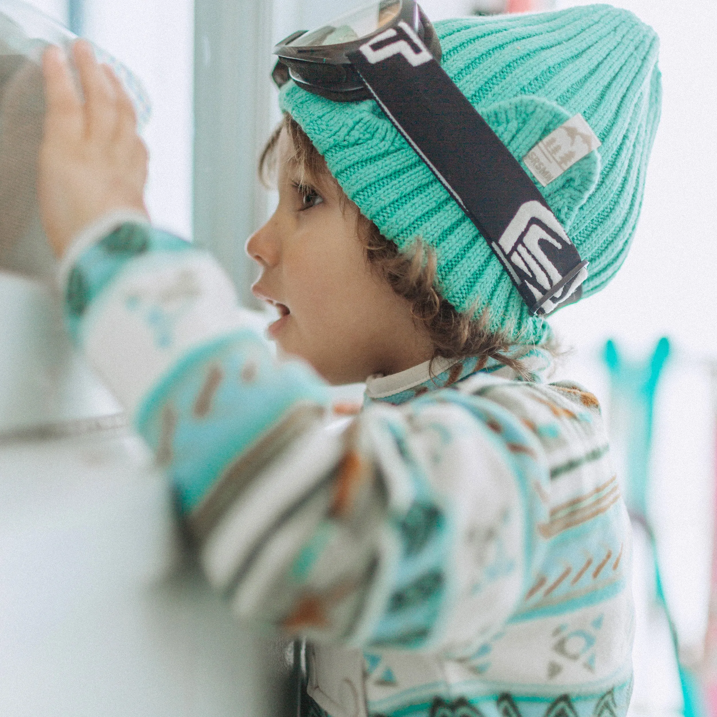 Tuque de maille verte jade effet cachemire, enfant || Jade green knitted toque cashmere-effect, child