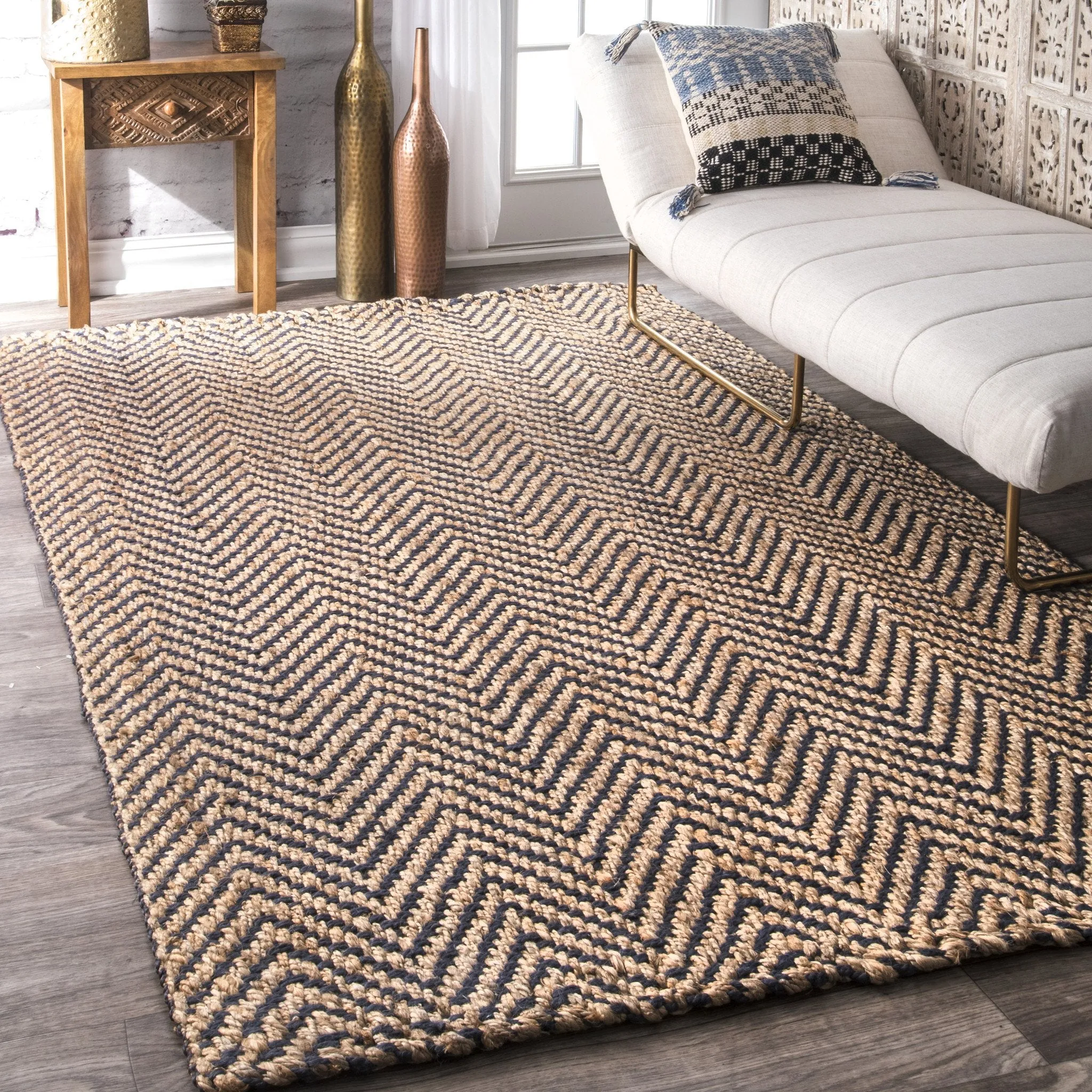 Vania Chevron Jute Rug