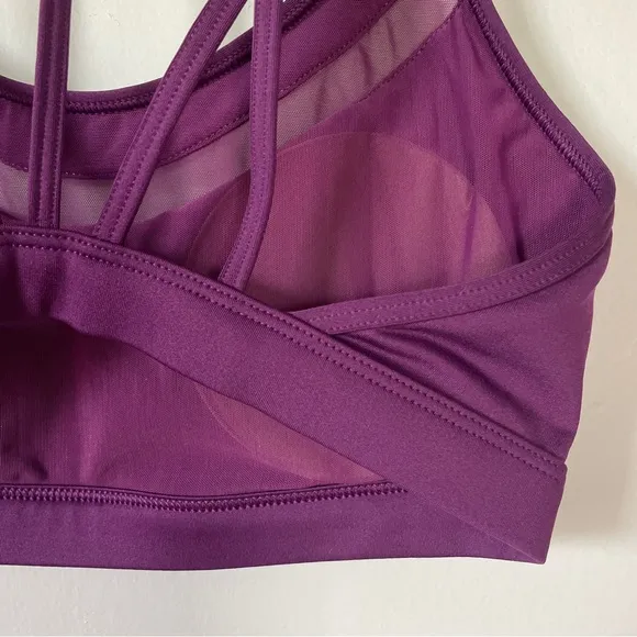 Victoria's Secret Sport Purple Sports Bra Mesh V Strap Caged Back size Small NEW