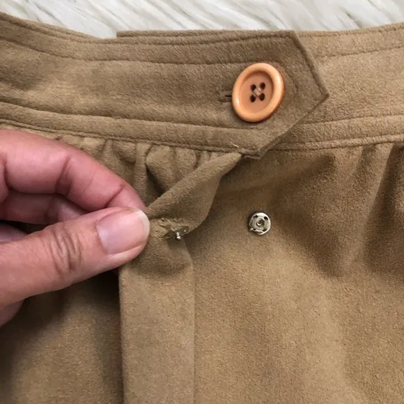Vintage Blassport Ultra Suede Pleated Tan Brown Womens Midi Skirt 8 (fit like 4)