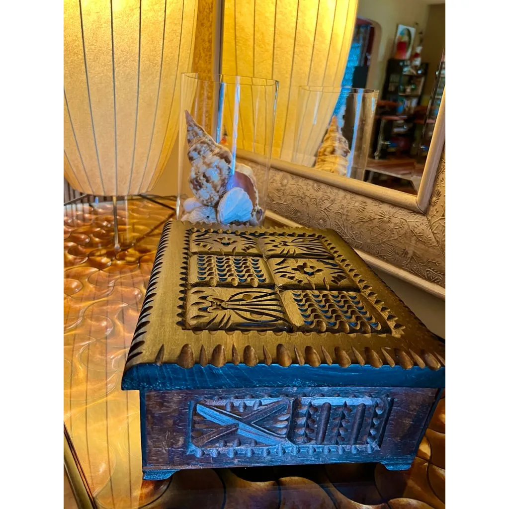VTG Bohemian Wood Hand Carved Trinket Jewelry Box Cat/ Design 12"x10" Dark Wood