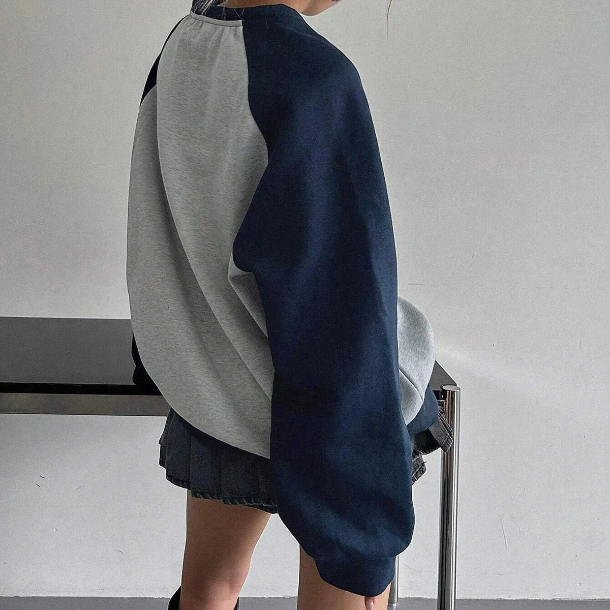 Women's Autumn & Winter Sweatshirt – Korean Contrast Color Star Print Long Sleeve Crew Neck | High Street Fashion Sweatshirts