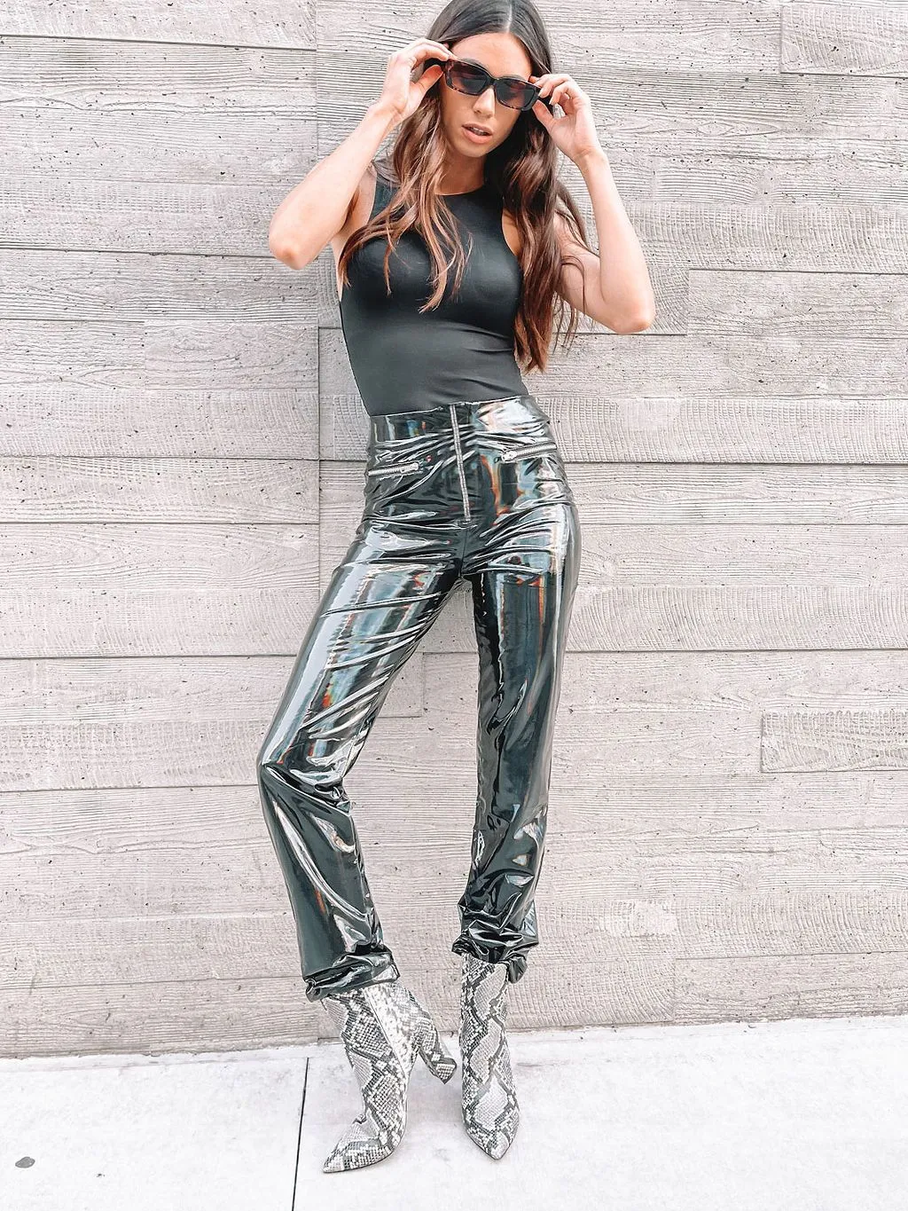 WOMEN'S PU ZIPPER CLOSURE PANTS
