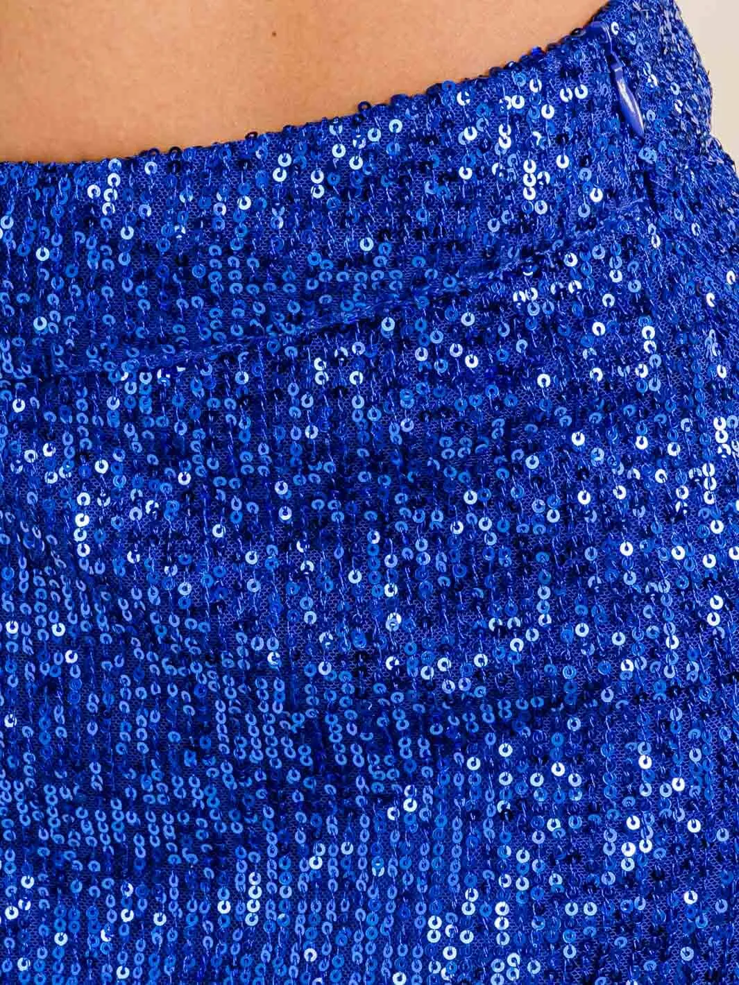 WOMEN'S ZIPPER CLOSURE SEQUINS MINI SHORTS